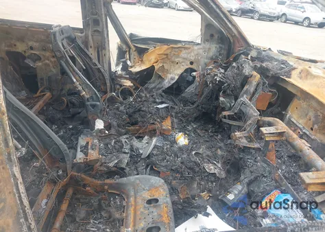 2018 GMC Yukon Denali from USA, damaged, VIN 1GKS2CKJ5JR281918